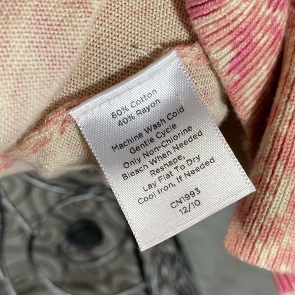 Talbots petite pink animal print 3/4 sleeve cardigan size S - Picture 6 of 6